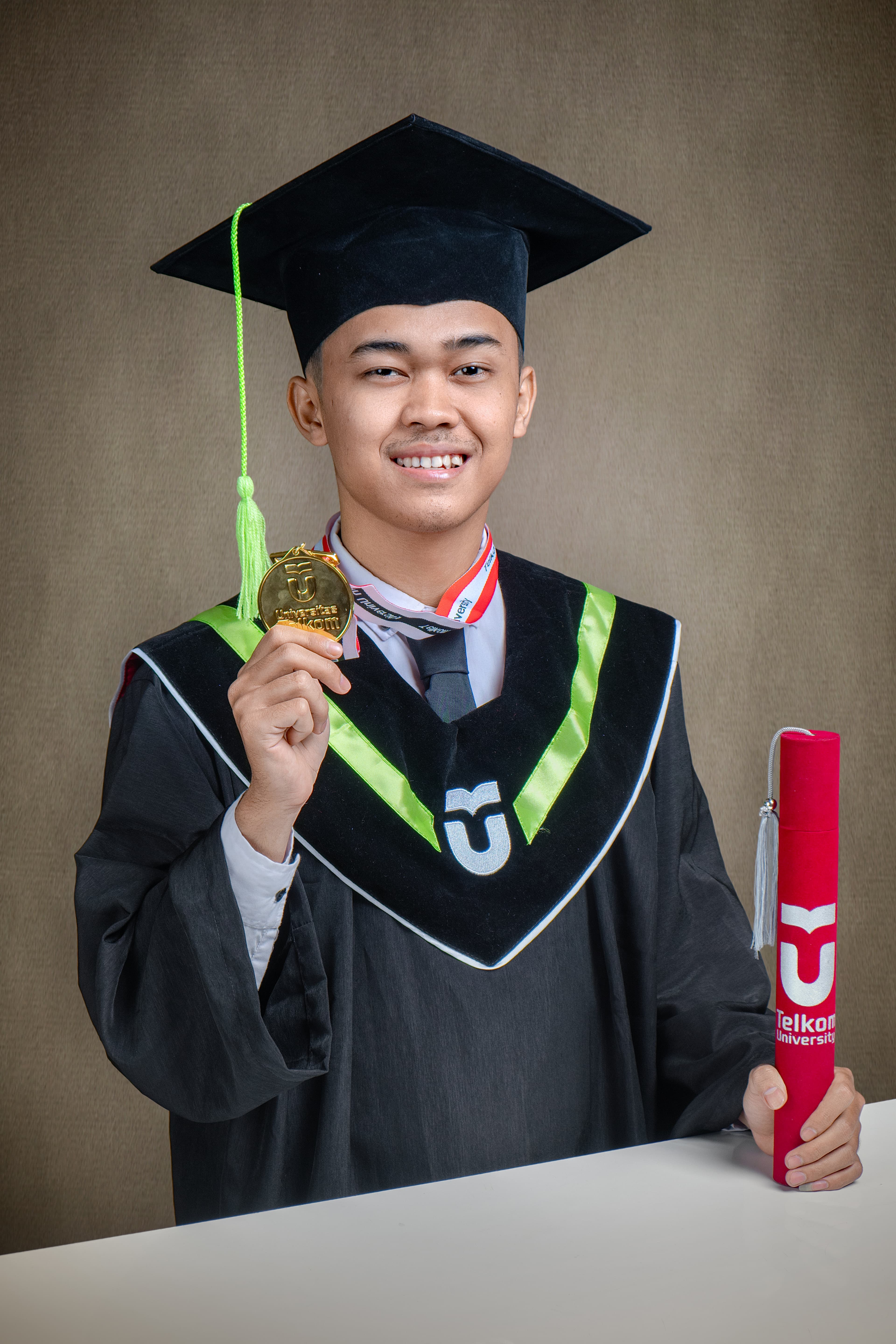 FAJAR TRIA NUGRAHA